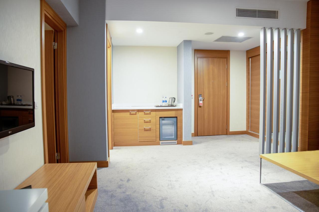 Ramada Plaza by Wyndham Istanbul Asia Airport Kocaeli Bagian luar foto
